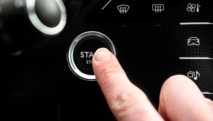 广发中证港股通汽车ETF,汽车港股,广发中证港股通汽车产业主题交易型开放式指数证券投资基金,5206