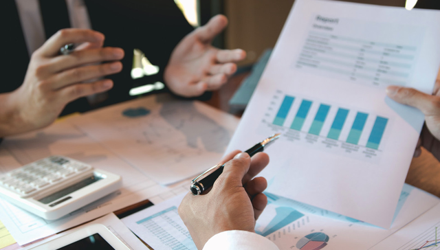 淳厚基金旗下淳厚稳惠债券C（007739）近两年收益超过债券型基金收益均值