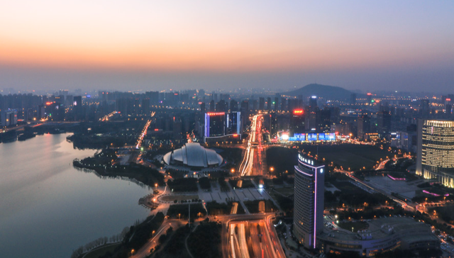 000568.SZ,泸州老窖,泸州老窖股份有限公司,LZLJ,食品饮料