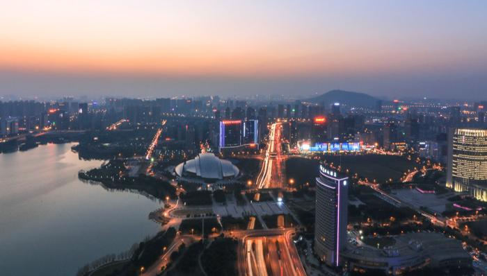 000568.SZ,泸州老窖,泸州老窖股份有限公司,LZLJ,食品饮料