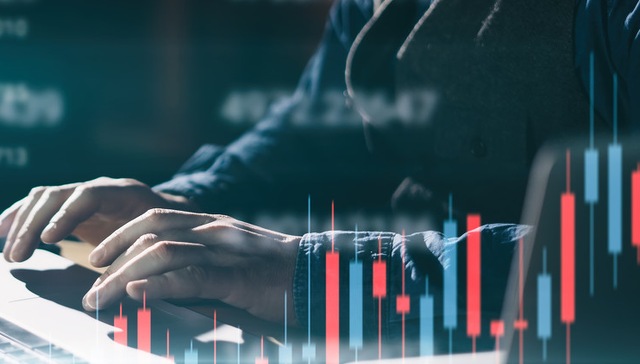 睿远均衡价值三年持有混合A近一年回报24.19%