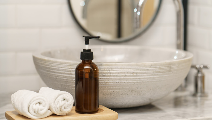 雙妹携手武康大楼城市地标，对话当代女性，以文化和情感开启高端品牌营销新范式