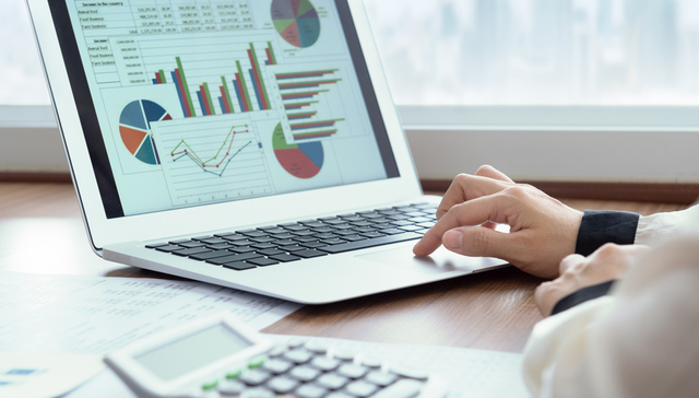 淳厚信泽A(007811)近一年回报跑赢基金比较基准增长率，淳厚基金调研金固股份