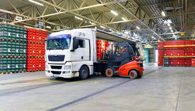 300350.SZ,华鹏飞,华鹏飞股份有限公司,HPF,交通运输