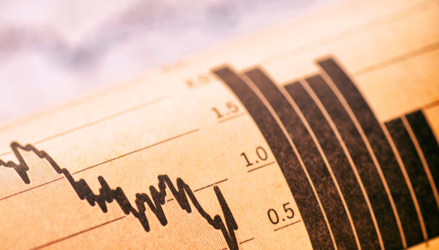 泉果旭源三年持有期混合C（016710）近一年回报达11.94%