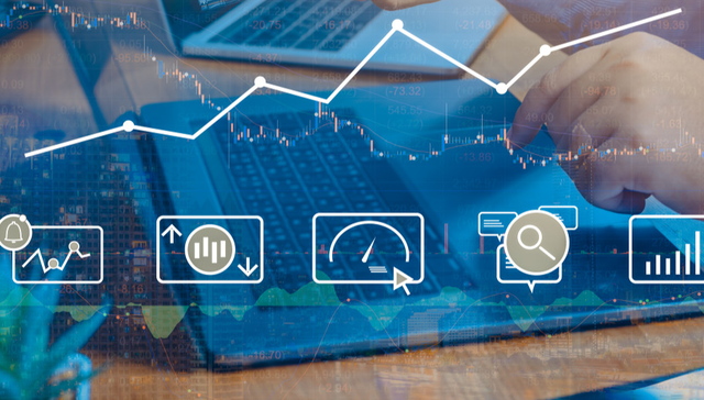 泉果嘉源三年持有期混合A（019624）近一年回报达14.29%