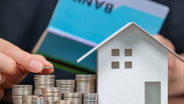 广州老牌江景豪宅“爱群荟景湾”法拍落锤：单价4.5万/㎡成交，税费后总价逼近6.1万/㎡