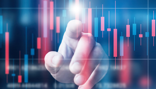 泉果嘉源三年持有期混合C（019625）近一年回报达11.26%