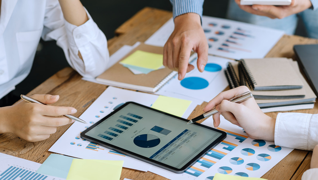 美国关税落地持续引爆债市！后续债市怎么投？