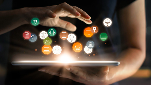 港股消费,银华中证港股通消费主题交易型开放式指数证券投资基金,159735,159735.SZ,中证