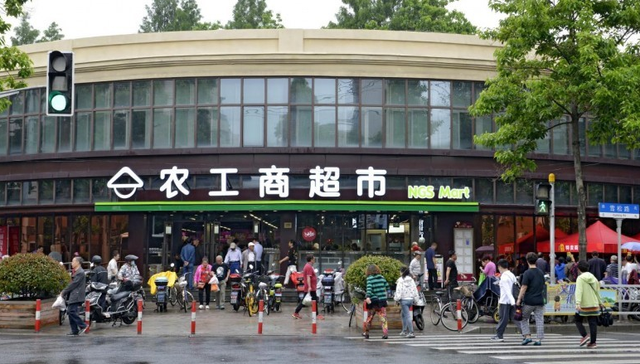 国货转程进行时！光明商业供应链开动内销“极速专列”，为出海国货送上“返程票”