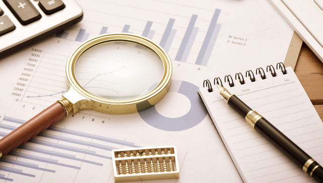 泉果嘉源三年持有期混合C（019625）近一年回报达7.20%