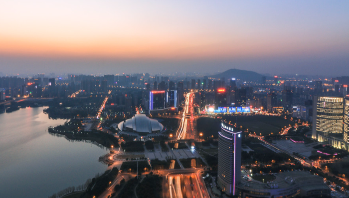 300029.SZ,ST天龙,江苏华盛天龙光电设备股份有限公司,TLGD,建筑装饰