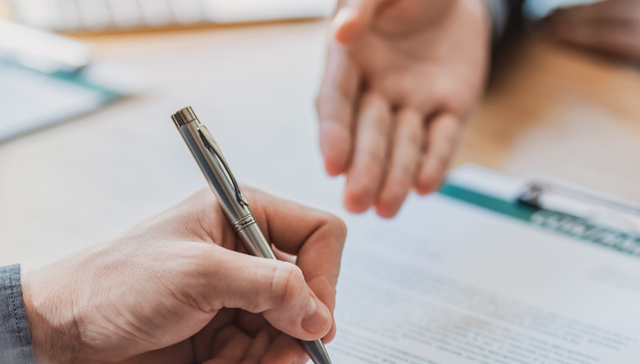 顺丰同城发布2024年ESG报告：配送减碳242万吨，打造行业绿色标杆