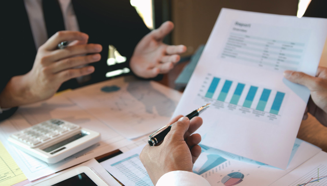 君乐宝董事长魏立华做客央视《对话》 作答提振消费时代问卷