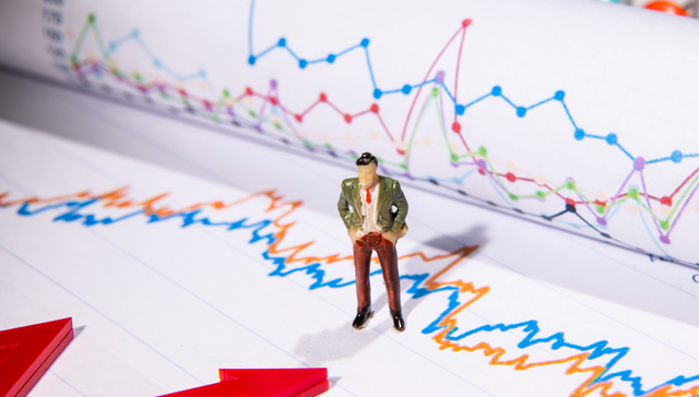 泉果消费机遇混合发起式（022223）近半年回报达7.22%