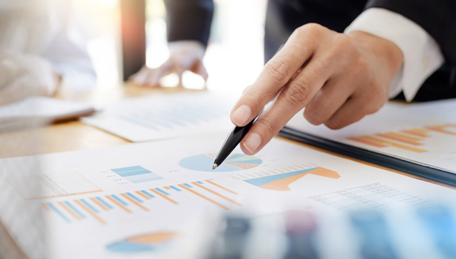 ETF日报|港股红利指数ETF(513630)、创新药企ETF(560900)收涨超1%，恒生科技HKETF(513890)近2周新增规模居同类产品第一