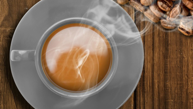 当百年咖啡邂逅千年龙舟，雀巢咖啡罐装新品以双倍能量“撑”起年轻一代拼搏路