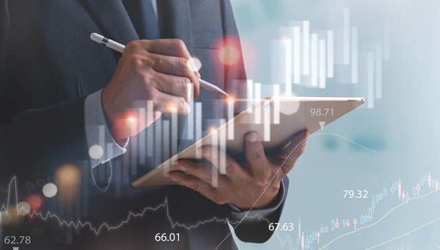 港股消费,消费,银华中证港股通消费主题交易型开放式指数证券投资基金,159735,159735.SZ