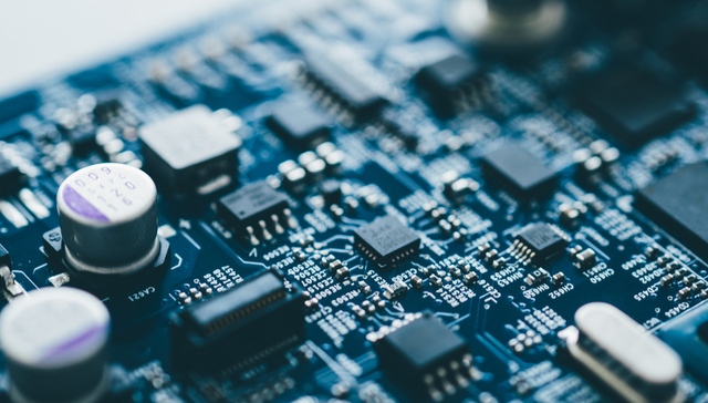 芯片,半导体ETF,半导体,鹏华国证半导体芯片交易型开放式指数证券投资基金,159813,15981