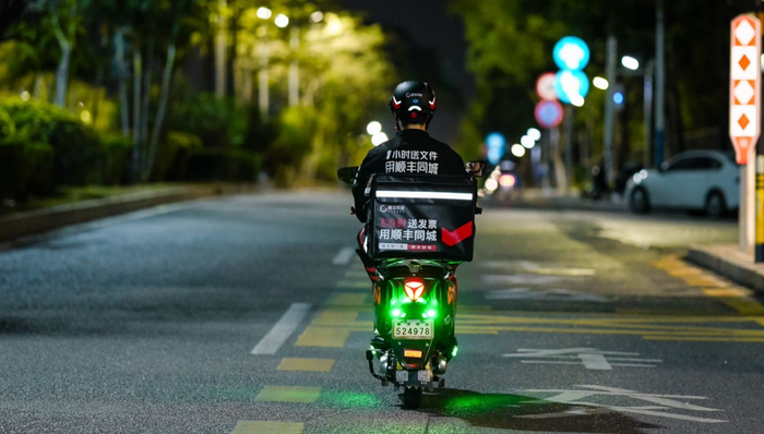 “史上最长618”收官，顺丰同城高峰期同城即配单量同比翻倍