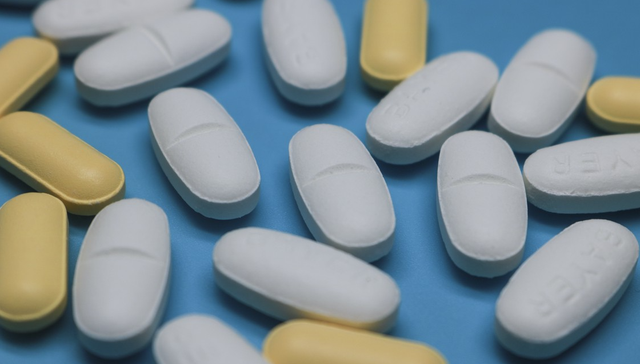 香港医药,医药,鹏华中证港股通医药卫生综合交易型开放式指数证券投资基金,513700,513700.