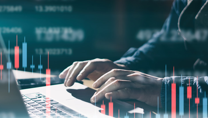 ETF复盘0710-沪指重返3500点，场内孤品·香港银行LOF(501025)涨超2%