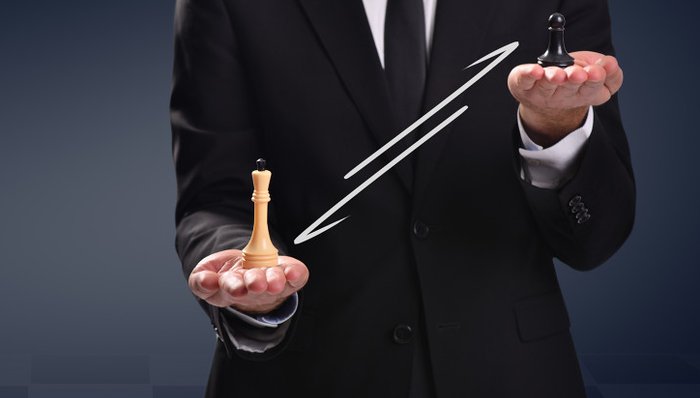 聚焦奥特曼卡牌生产商卡游，展会上的多面魅力