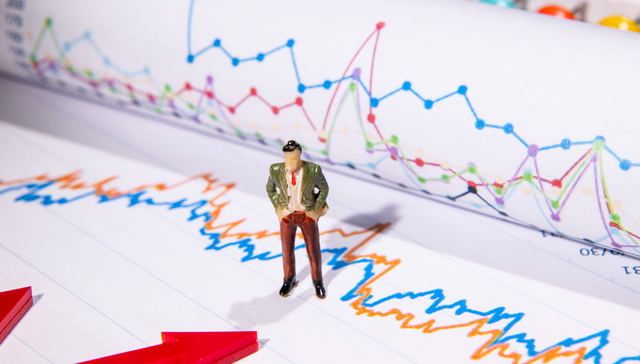 近百只产品进入“百亿俱乐部”，规模问鼎4.6万亿！ETF基金的三大趋势