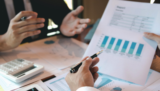 CPO等算力硬件股再度上行！创业板综指ETF鹏华（159289）火热发售中，机构：成长风格代表指数或占优