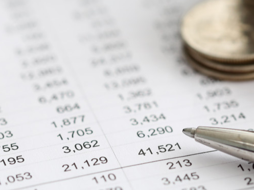 港股银行板块涨势延续，泰康香港银行指数(A类:006809；C类:006810)单日涨超1%，机构持续看好银行板块配置价值