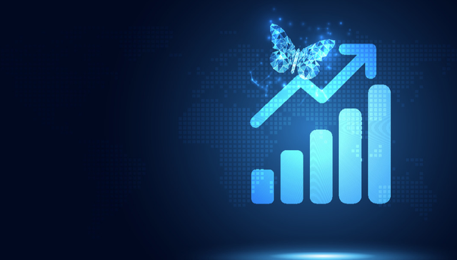 创业板指突破3000点创阶段新高！创业板ETF广发(159952)半日涨超4%，AI算力产业链景气度持续上行