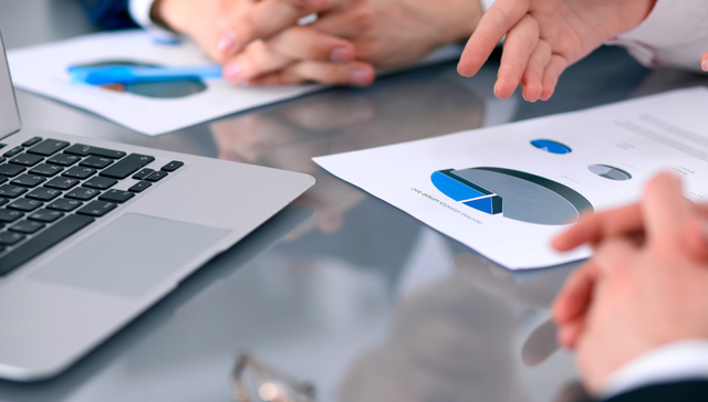 听说你要投科技？港股科技指数“三大高手”前来觐见