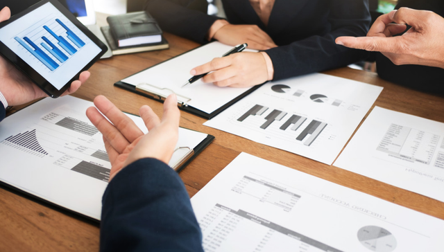 金价逼近千元，黄金又创新高还能买吗？