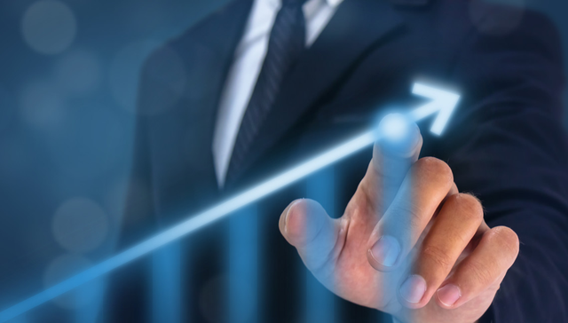 重磅会议定调科技领域！芯片板块盘中强势领涨，芯片ETF龙头(159801)、半导体设备ETF(561980)双双涨超3%