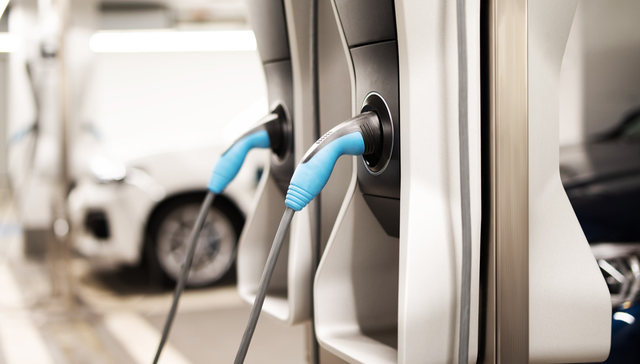 广发中证港股通汽车ETF,汽车港股,智能汽车,广发中证港股通汽车产业主题交易型开放式指数证券投资基金