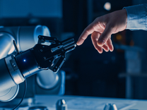 南向通擴(kuò)容正當(dāng)時(shí)！把巴菲特與高瓴的選股“裝”進(jìn) ETF