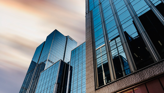 北大学霸吴明辉的商业奇迹：19天斩获两家IPO，构建346亿元AI版图