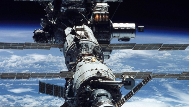 易方达中证卫星产业ETF,卫星E,国防军工,易方达中证卫星产业交易型开放式指数证券投资基金,5635