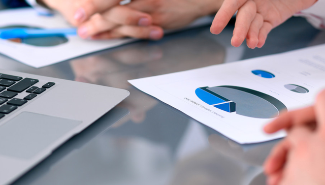 鹏华国证机器人产业ETF,机器人ETF鹏华,机械,鹏华国证机器人产业交易型开放式指数证券投资基金,1;机器人ETF鹏华;159278;上涨1.96%;特斯拉产业链;定点发包;零部件公司