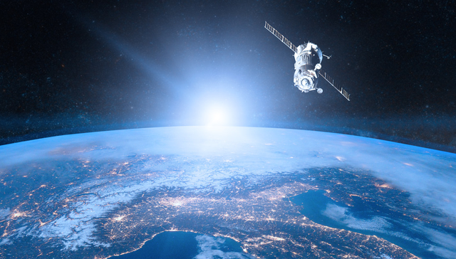 广发中证卫星产业ETF,卫星基金,国防军工,广发中证卫星产业交易型开放式指数证券投资基金,51263;穿越者；载人飞船着陆缓冲技术；我国首验；卫星ETF广发(512630)；盘中最高涨超2%