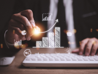 南方全球恽雷：九千余字四季报分享全球资产配置实战指南