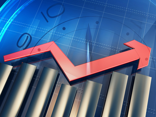 华富永鑫灵活配置混合(A/C：001466/001467)近一年涨幅达124.08%，国际金价持续走高，黄金股表现强势