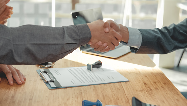 化工ETF,基础化工,鹏华中证细分化工产业主题交易型开放式指数证券投资基金,159870,15987;苯胺价格;12月10日低点;上涨15.2%;化工ETF(159870);近10日吸金91亿元