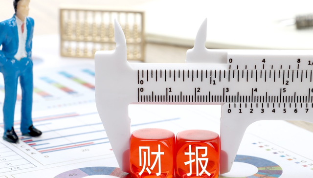 华夏上证科创板100ETF,科创100C,股票型宽指,华夏上证科创板100交易型开放式指数证券投资基;科创板公司;喜报频传;科创100ETF华夏;588800;日均成交2.8亿