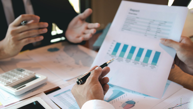 汇添富中证油气资源ETF,油气ETF汇添富,石油石化,汇添富中证油气资源交易型开放式指数证券投资基金;对峙升温;国际油价上涨;油气ETF汇添富(159309);大涨近3%