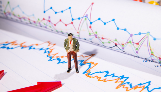 华夏创业板人工智能ETF,创业板人工智能ETF华夏,人工智能,华夏创业板人工智能交易型开放式指数证券;AI;创业板人工智能ETF华夏;急跌调整;低费率;159381;跌超4%;盘中成交额超2亿元;AMD;数据中心收入猛增近40%;创纪录