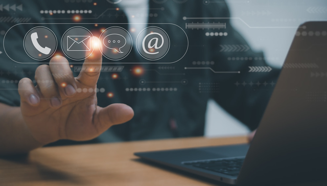 鹏华恒生科技ETF(QDII),恒科,传媒,鹏华恒生科技交易型开放式指数证券投资基金(QDII),5;恒生科技ETF鹏华;520590;连续3天净流入;机构;流动性改善;资金面共振;盈利预期上修