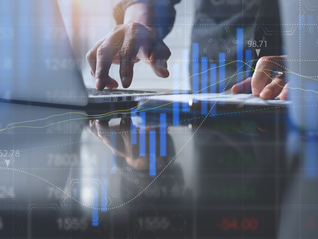 黄金股票ETF基金(159322)涨超2.6%，现货黄金强势拉升