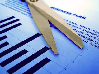 ETF主力榜 | A500ETF华泰柏瑞(563360)主力资金净流出4587.65万元，居全市场第一梯队-20260209